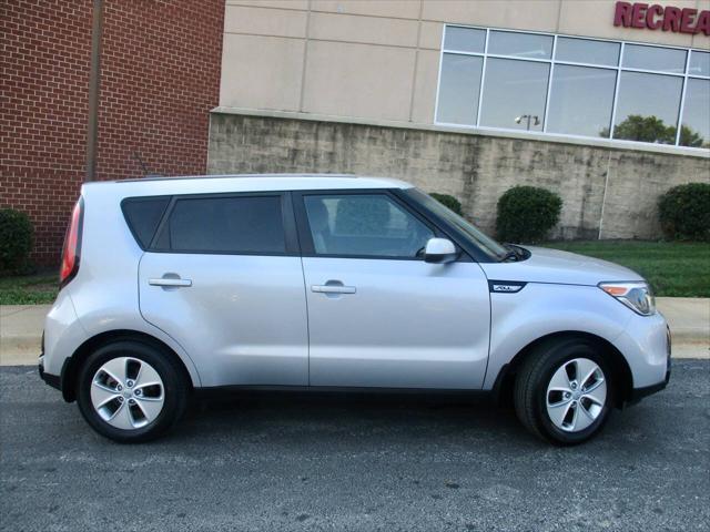 used 2016 Kia Soul car, priced at $11,595