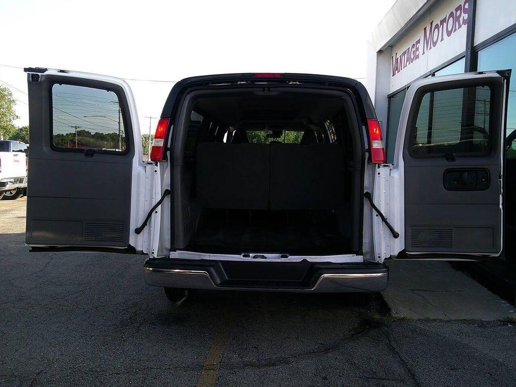 used 2019 Chevrolet Express 3500 car