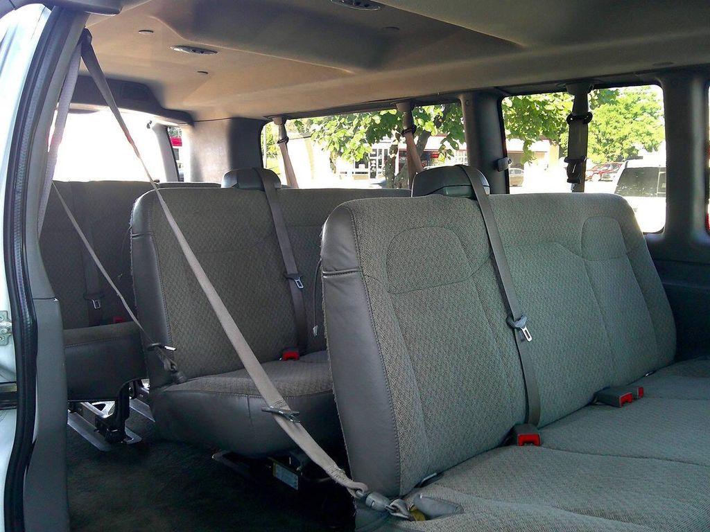 used 2019 Chevrolet Express 3500 car