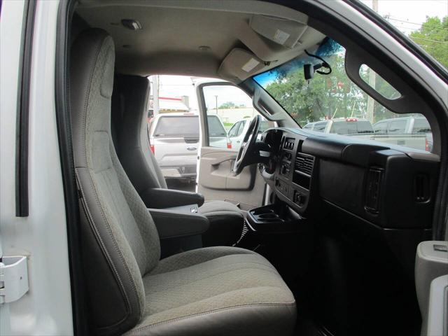 used 2017 GMC Savana 3500 car, priced at $15,995