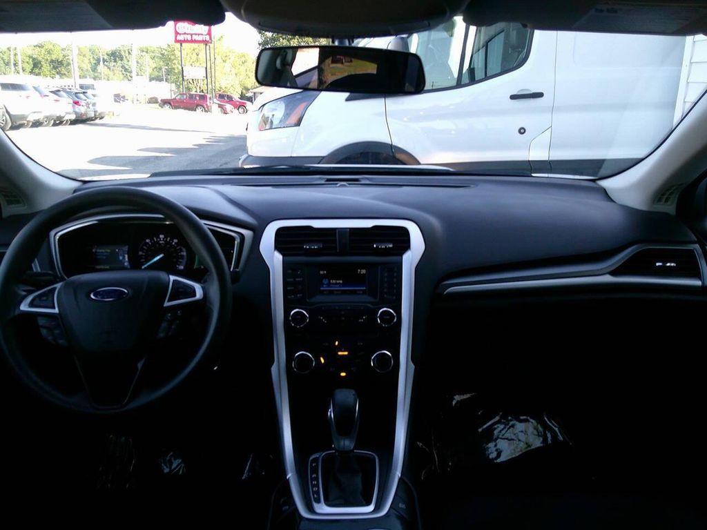 used 2016 Ford Fusion Hybrid car