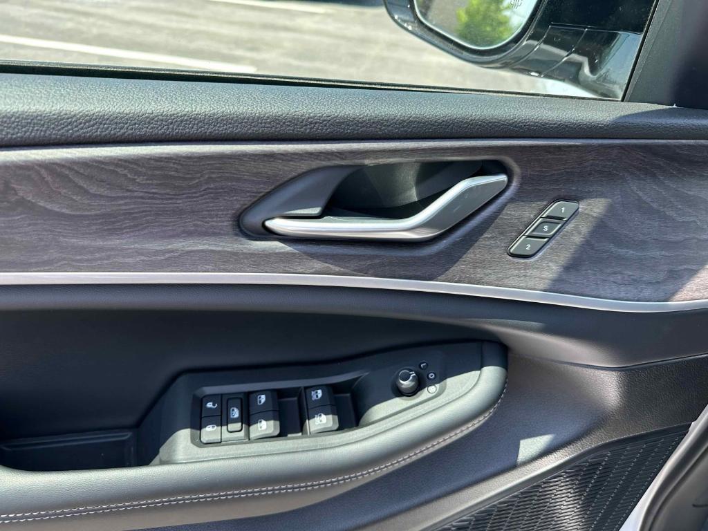 new 2025 Jeep Grand Cherokee car, priced at $50,316