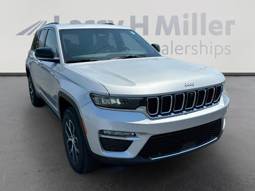 new 2025 Jeep Grand Cherokee car, priced at $50,316