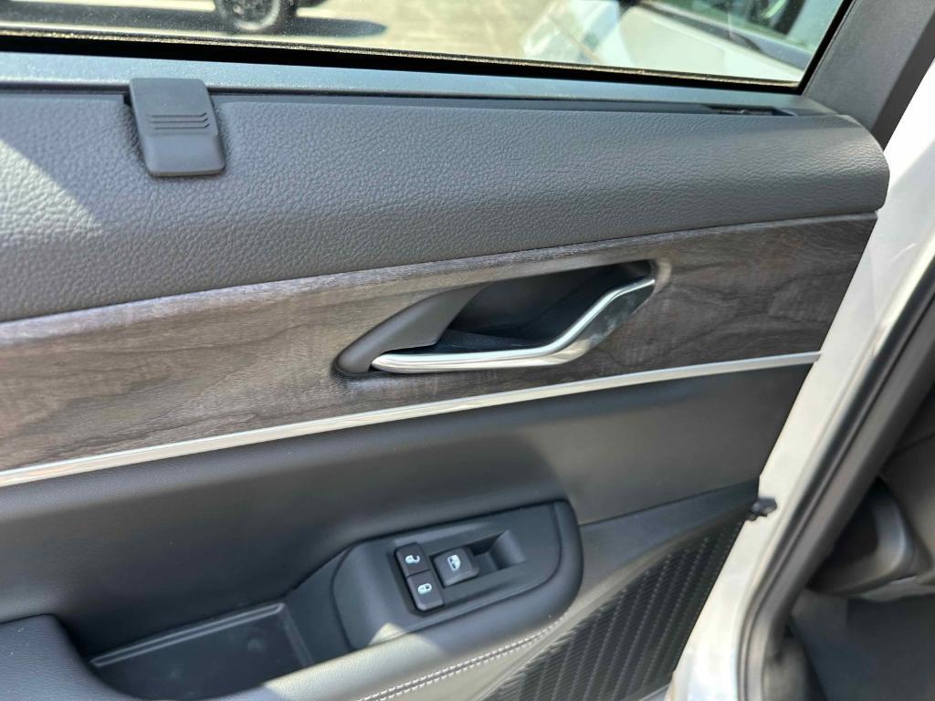 new 2025 Jeep Grand Cherokee car, priced at $50,316