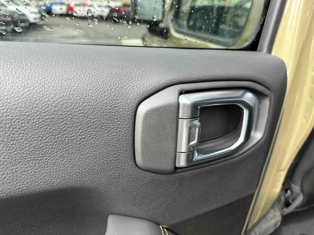 new 2025 Jeep Wrangler car, priced at $101,098