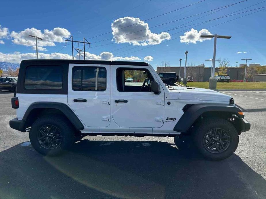 new 2025 Jeep Wrangler car, priced at $46,258