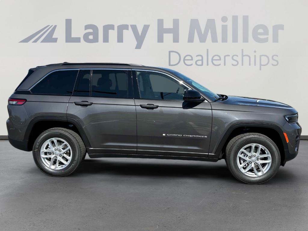 new 2025 Jeep Grand Cherokee car, priced at $39,120