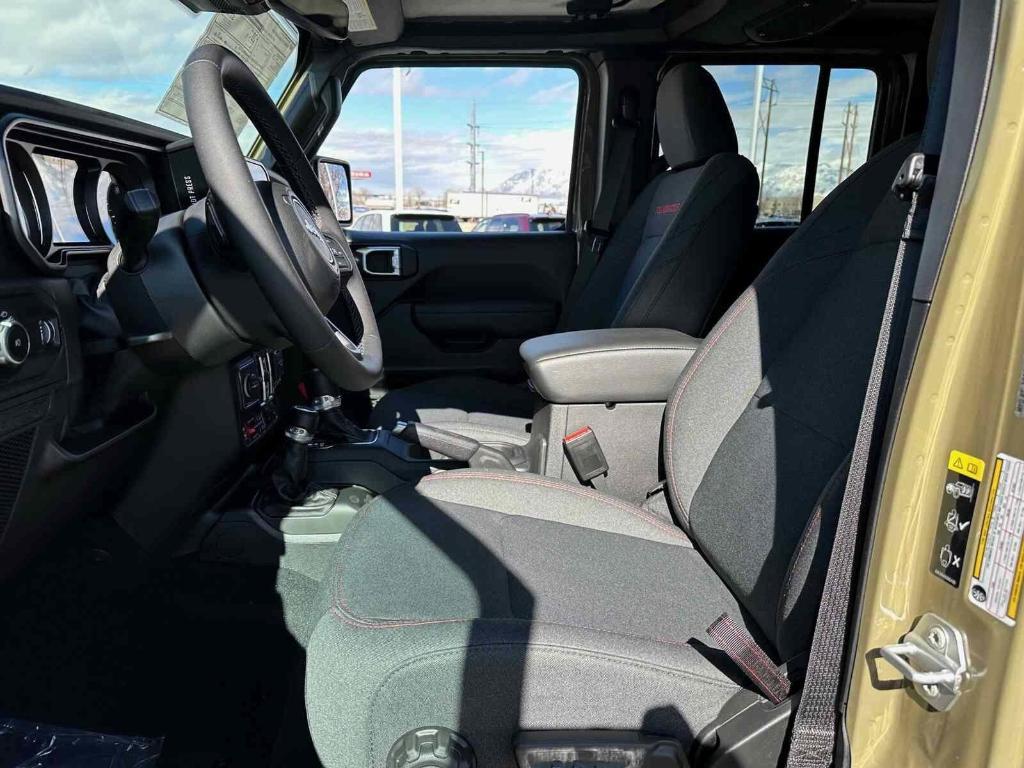 new 2025 Jeep Wrangler car, priced at $63,757