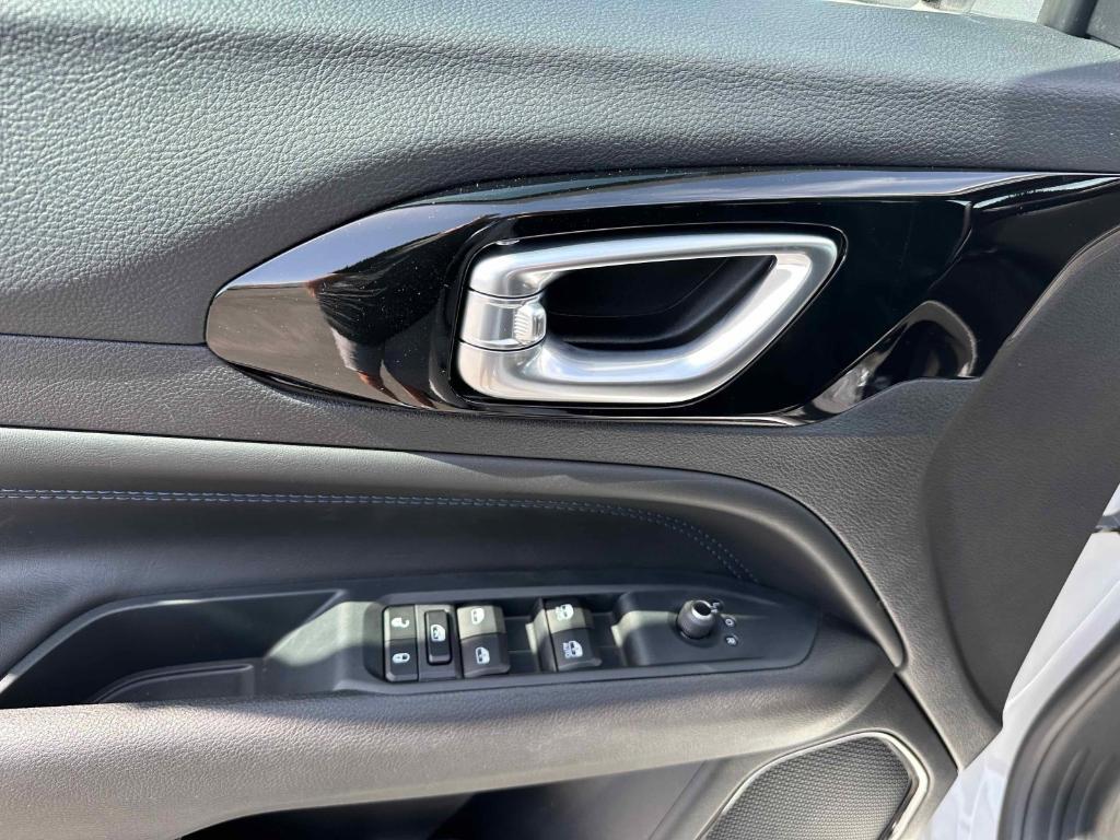 new 2025 Jeep Compass car, priced at $31,160