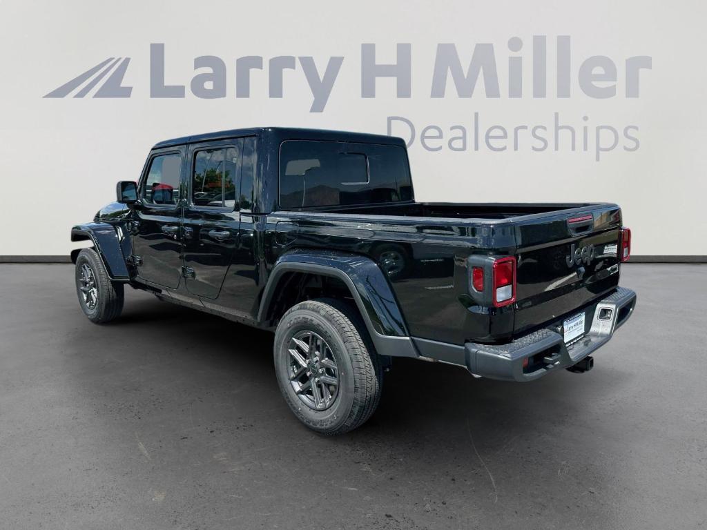 new 2025 Jeep Gladiator car, priced at $46,841