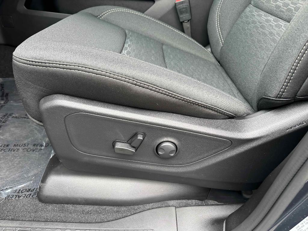 new 2025 Ram 1500 car, priced at $46,115