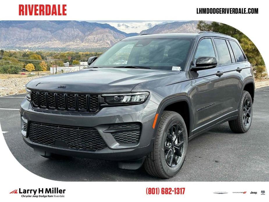 new 2025 Jeep Grand Cherokee car, priced at $43,789