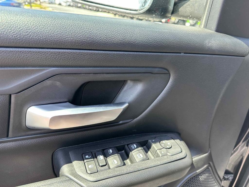 new 2025 Ram 1500 car, priced at $51,386