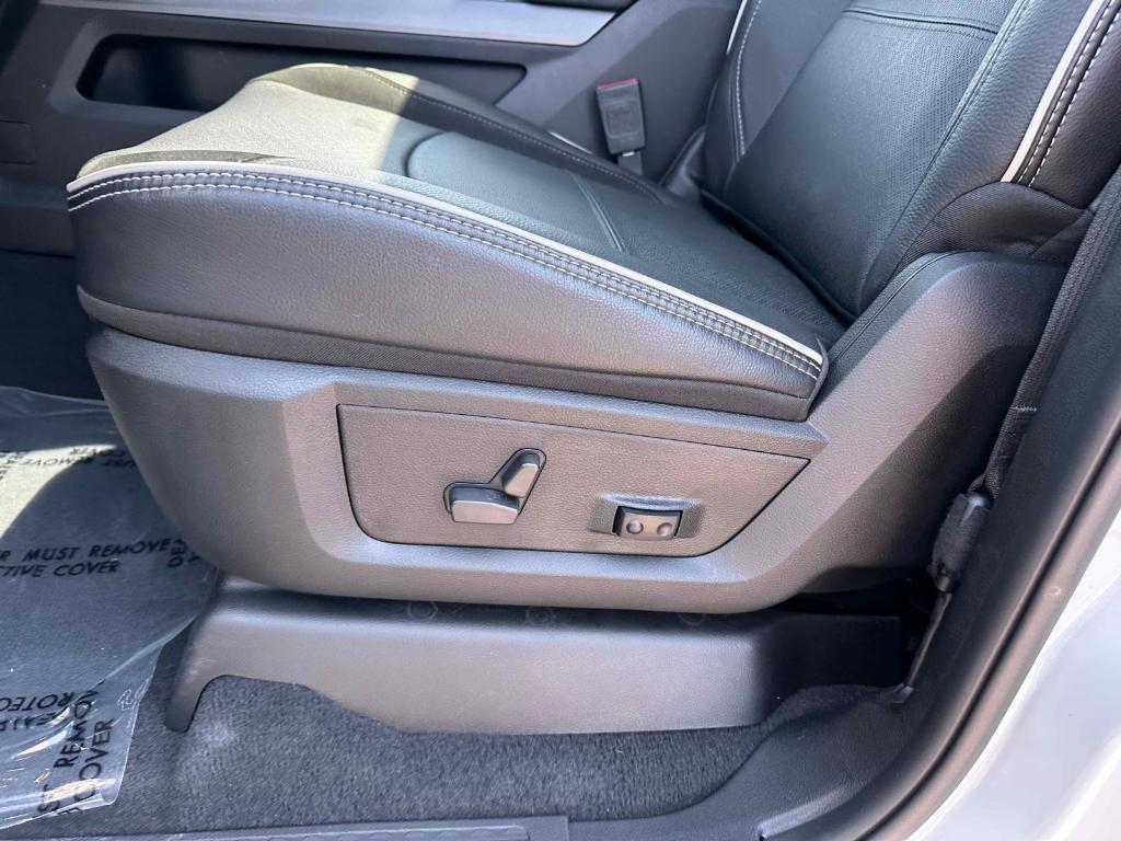 new 2025 Ram 2500 car, priced at $86,080