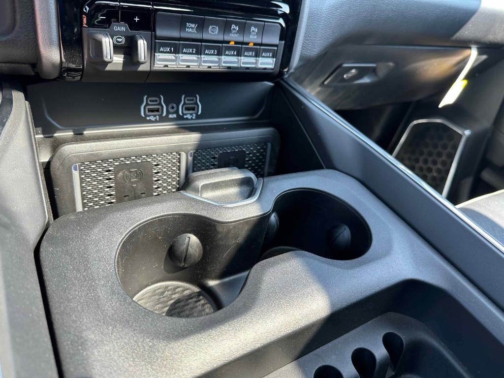 new 2025 Ram 2500 car, priced at $86,080