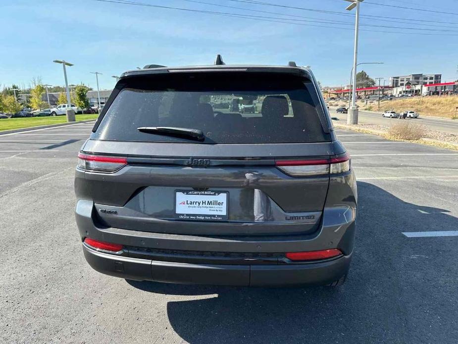 new 2025 Jeep Grand Cherokee car, priced at $47,401