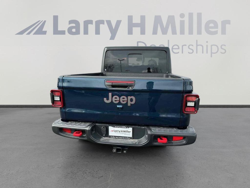 new 2025 Jeep Gladiator car, priced at $51,148