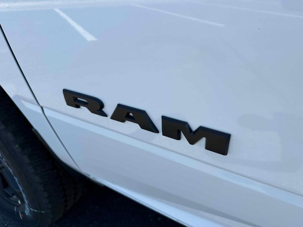 new 2025 Ram 3500 car, priced at $76,145
