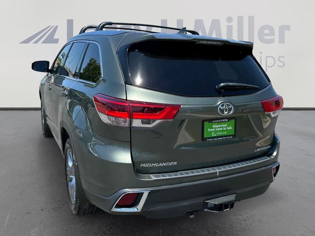 used 2019 Toyota Highlander car, priced at $32,216