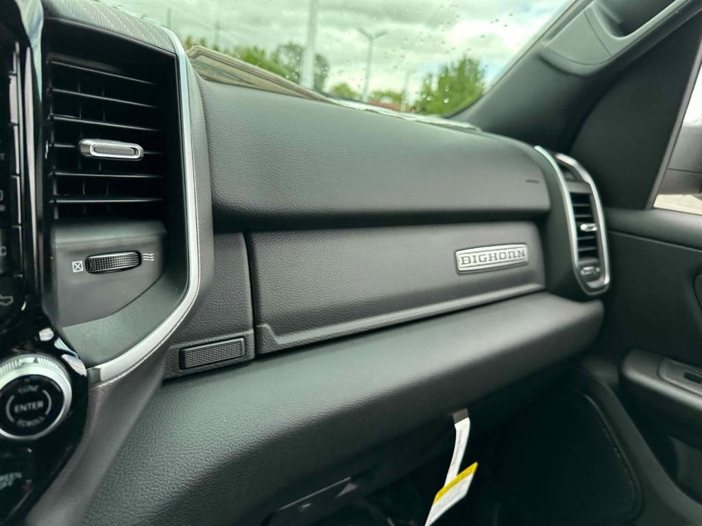 new 2025 Ram 1500 car, priced at $53,958