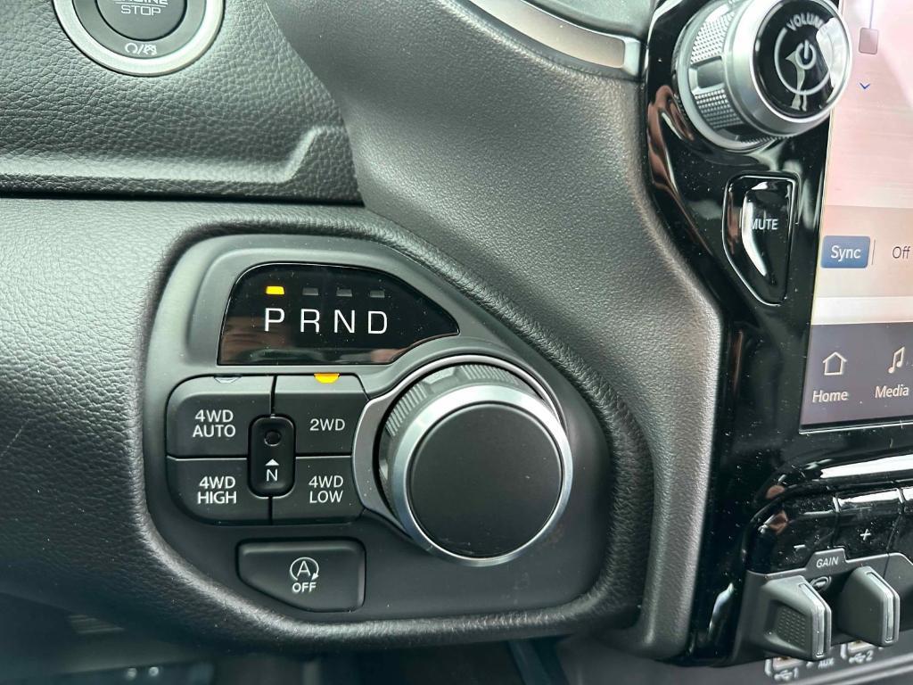 new 2025 Ram 1500 car, priced at $53,958