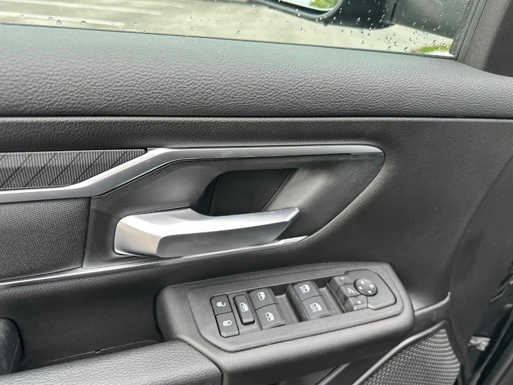 new 2025 Ram 1500 car, priced at $53,958