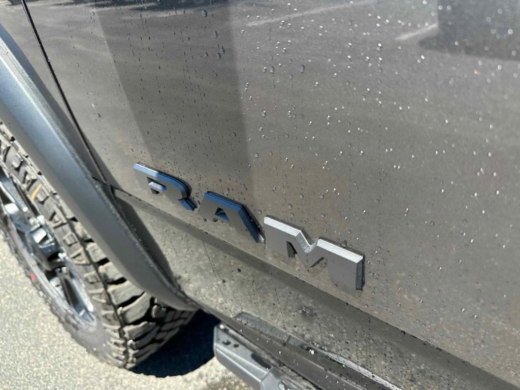 new 2025 Ram 2500 car, priced at $72,555
