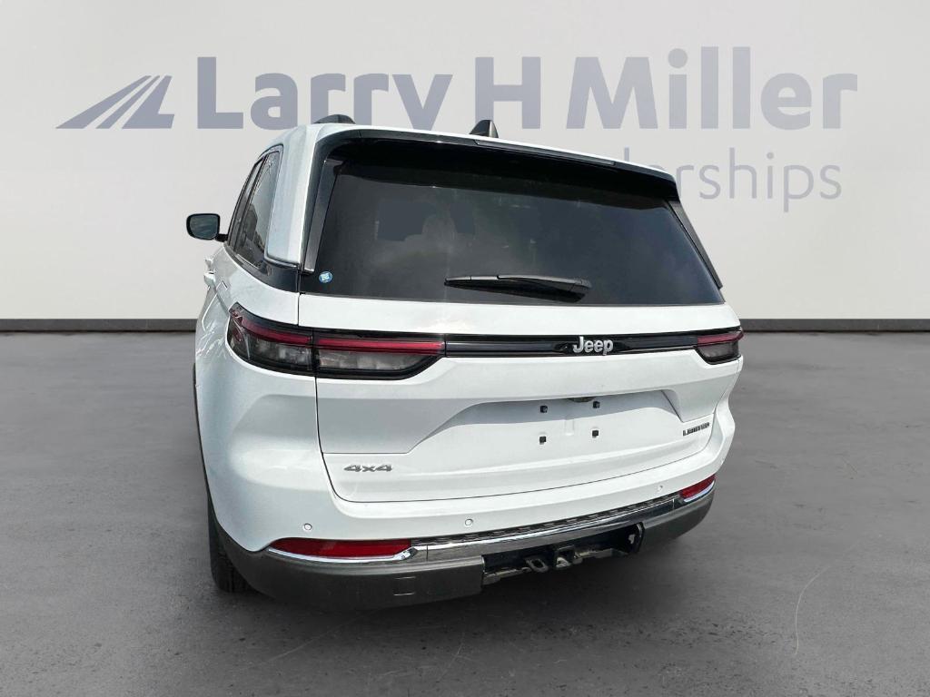 new 2025 Jeep Grand Cherokee car, priced at $43,161