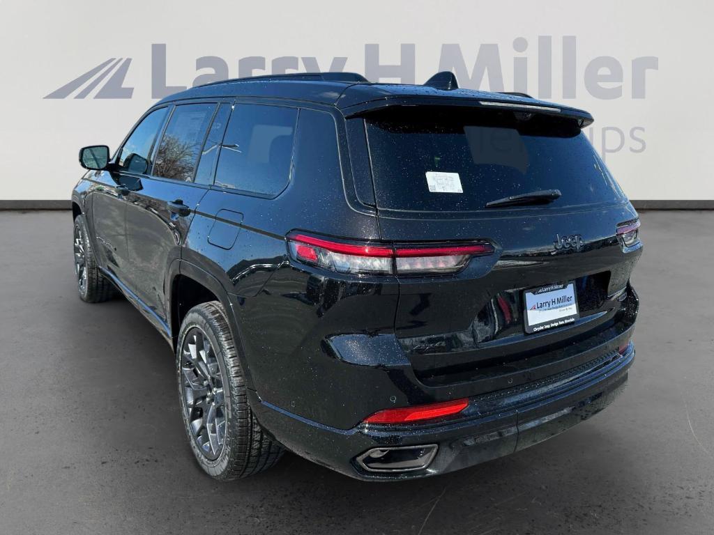 new 2025 Jeep Grand Cherokee L car, priced at $69,975