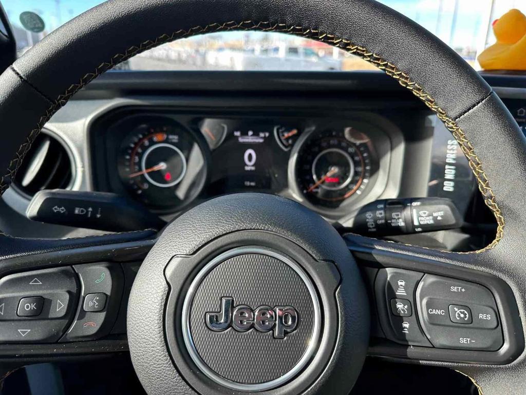 new 2025 Jeep Wrangler car, priced at $38,864