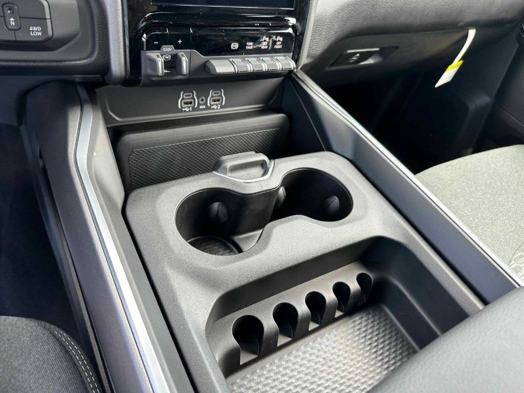 new 2025 Ram 2500 car, priced at $68,668