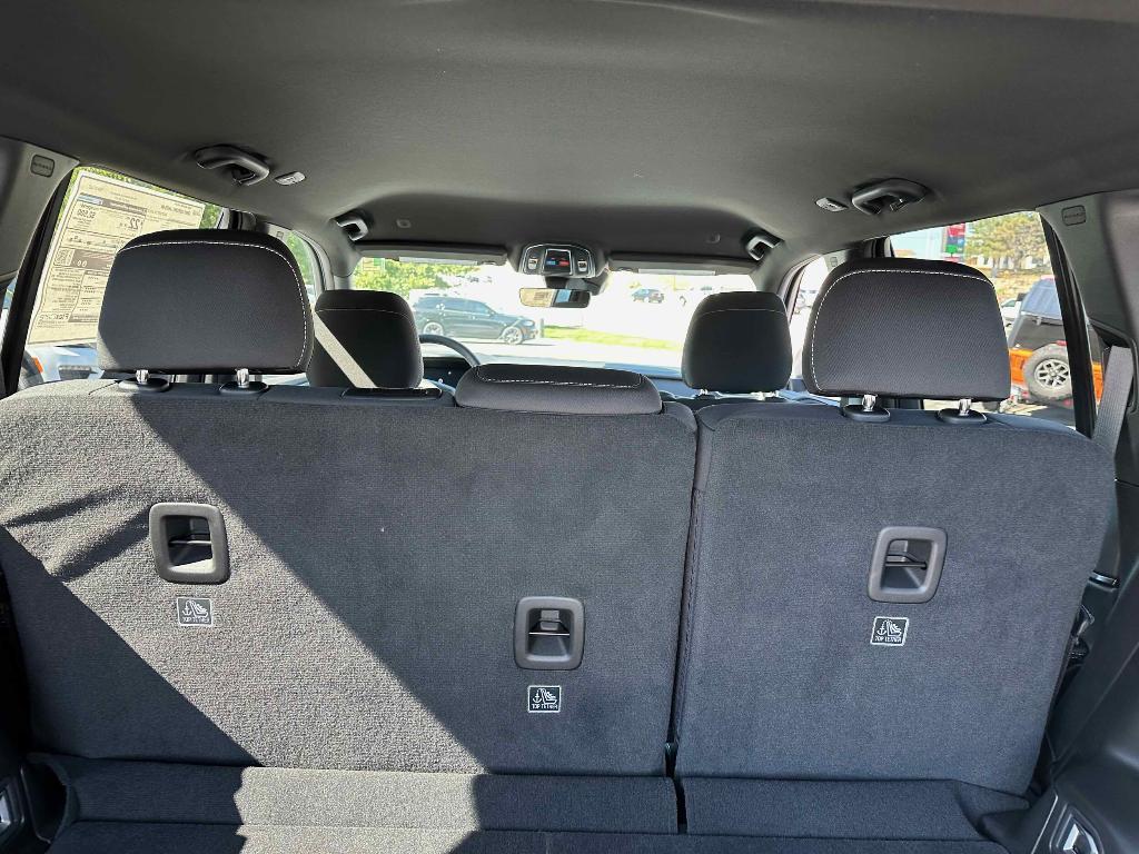 new 2025 Jeep Grand Cherokee car, priced at $37,775