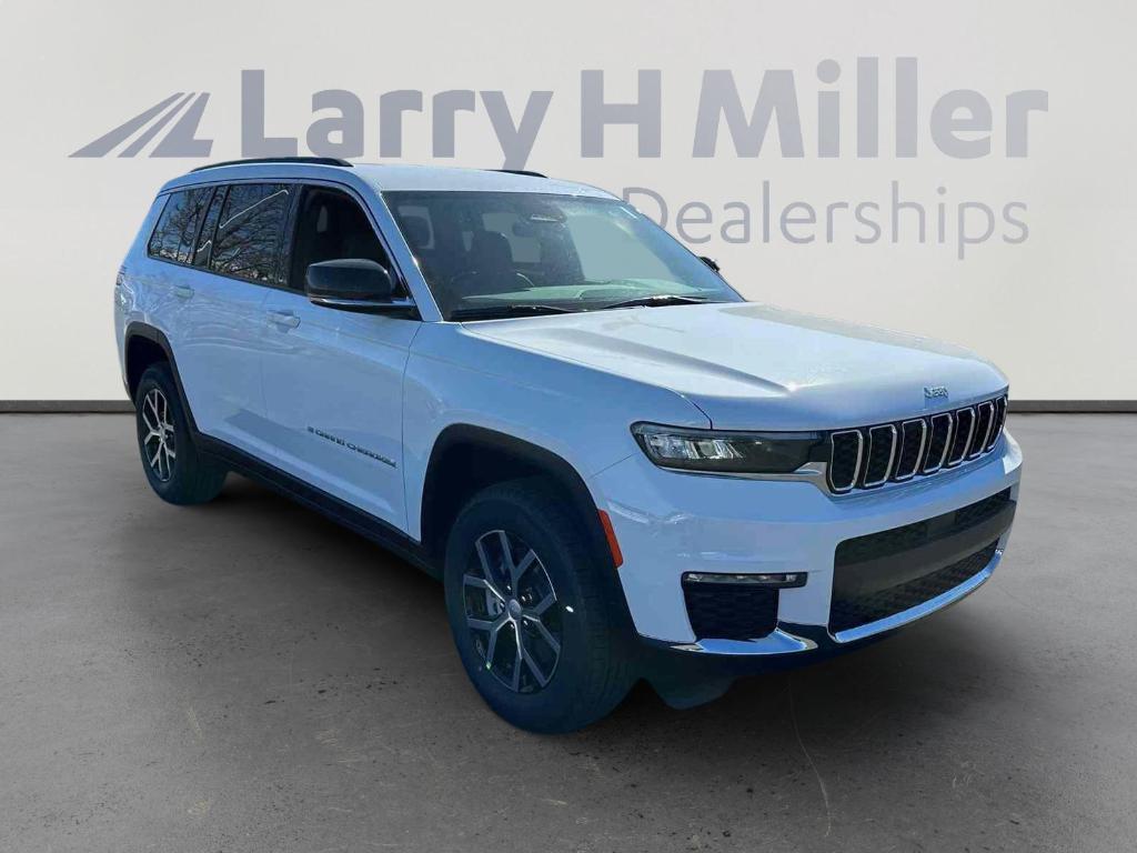 new 2025 Jeep Grand Cherokee L car, priced at $47,622