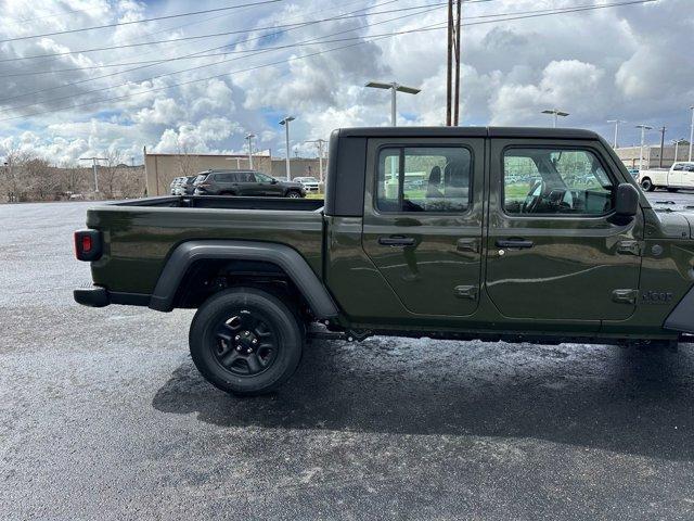 new 2024 Jeep Gladiator car, priced at $40,996