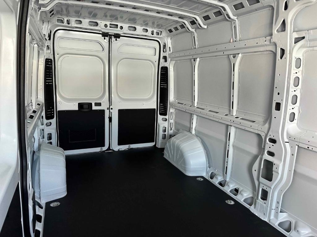 new 2025 Ram ProMaster 2500 car, priced at $47,205