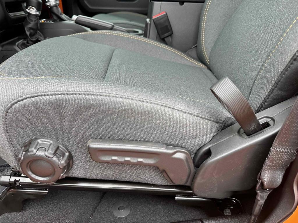 new 2025 Jeep Wrangler car, priced at $49,726