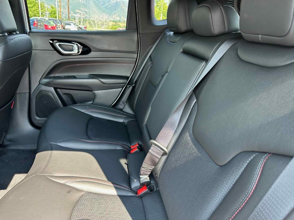 new 2025 Jeep Compass car, priced at $31,649