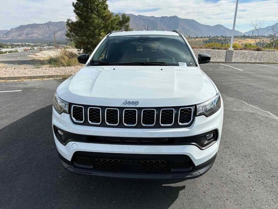 new 2025 Jeep Compass car, priced at $27,556