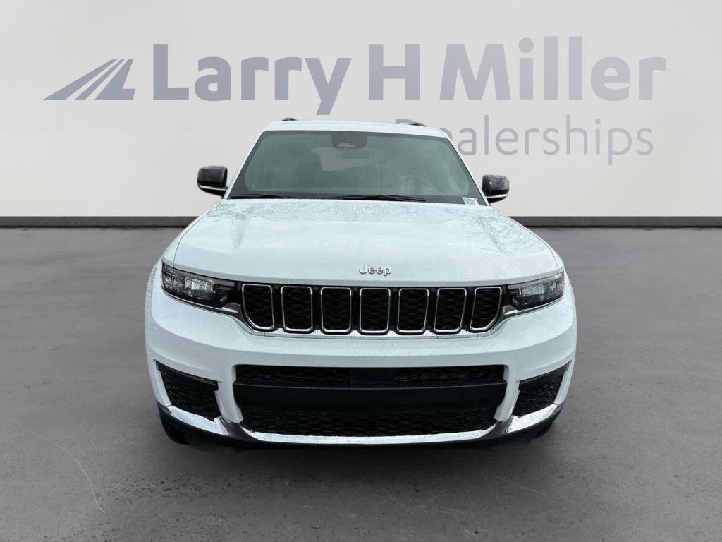 new 2025 Jeep Grand Cherokee L car, priced at $45,372