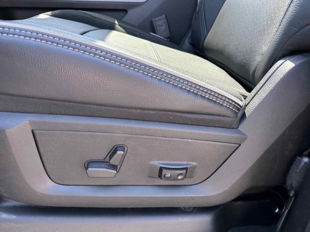 new 2025 Ram 2500 car, priced at $84,125