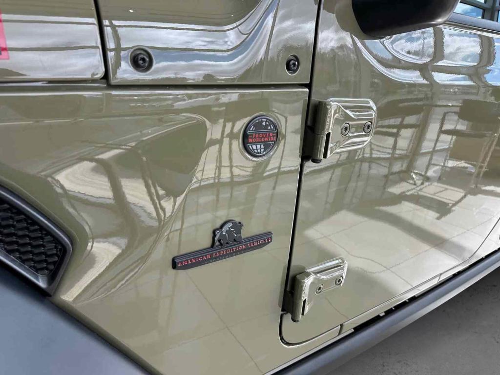 new 2025 Jeep Gladiator car, priced at $80,316