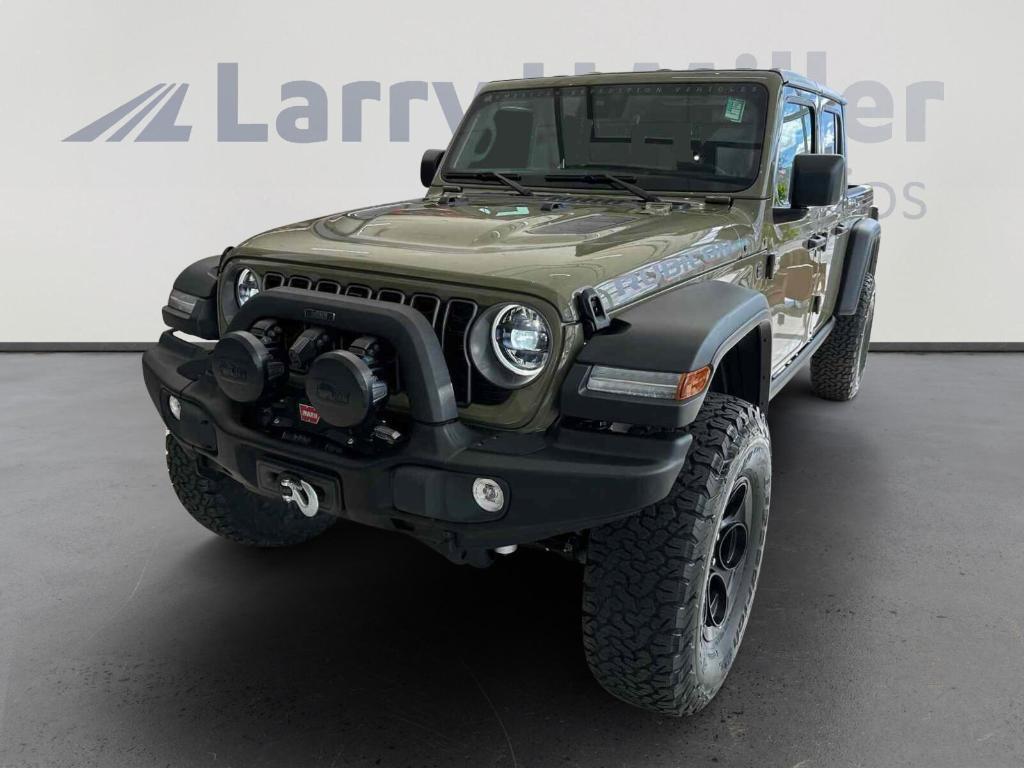 new 2025 Jeep Gladiator car, priced at $77,816