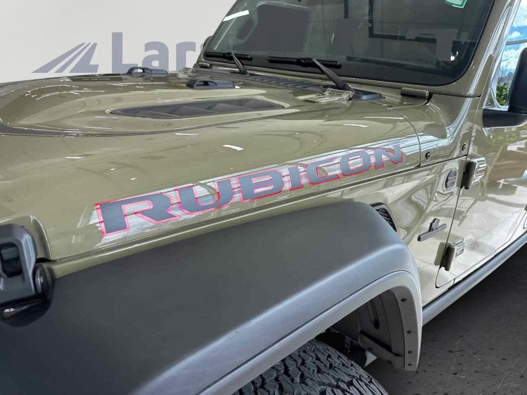 new 2025 Jeep Gladiator car, priced at $80,316