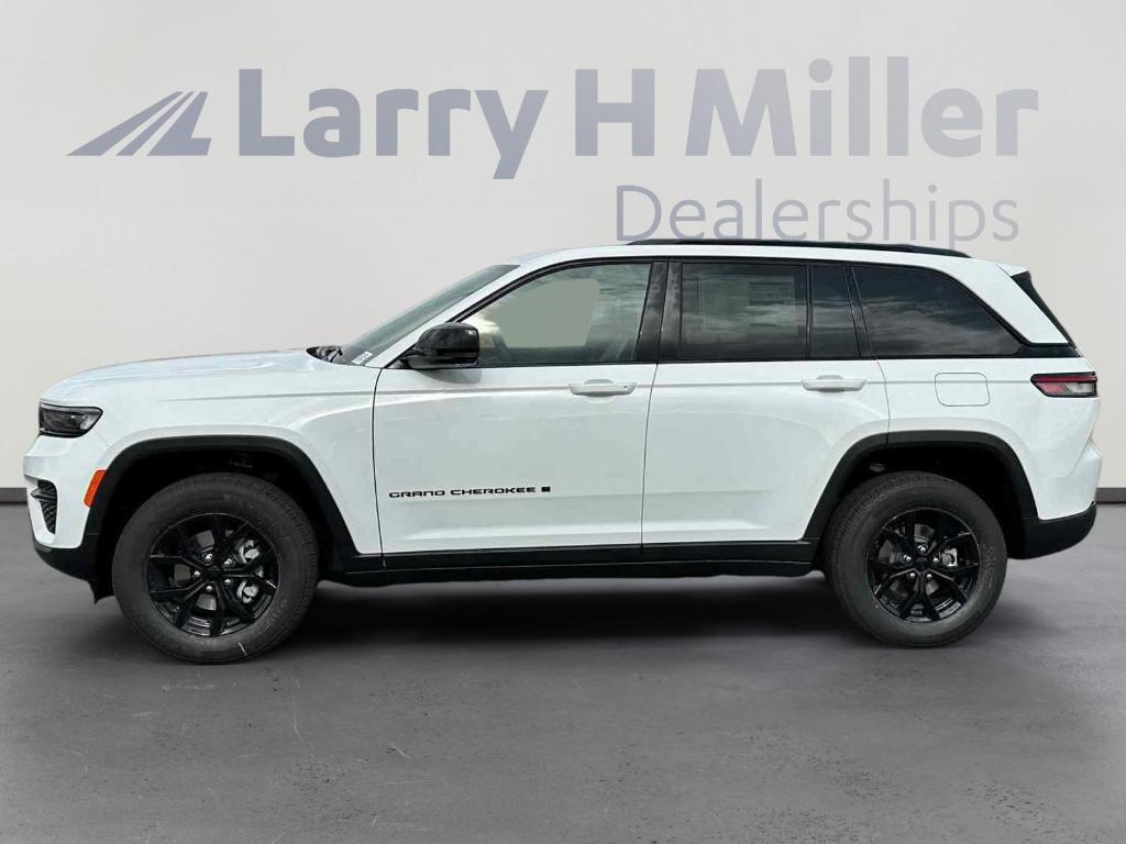 new 2025 Jeep Grand Cherokee car, priced at $40,910