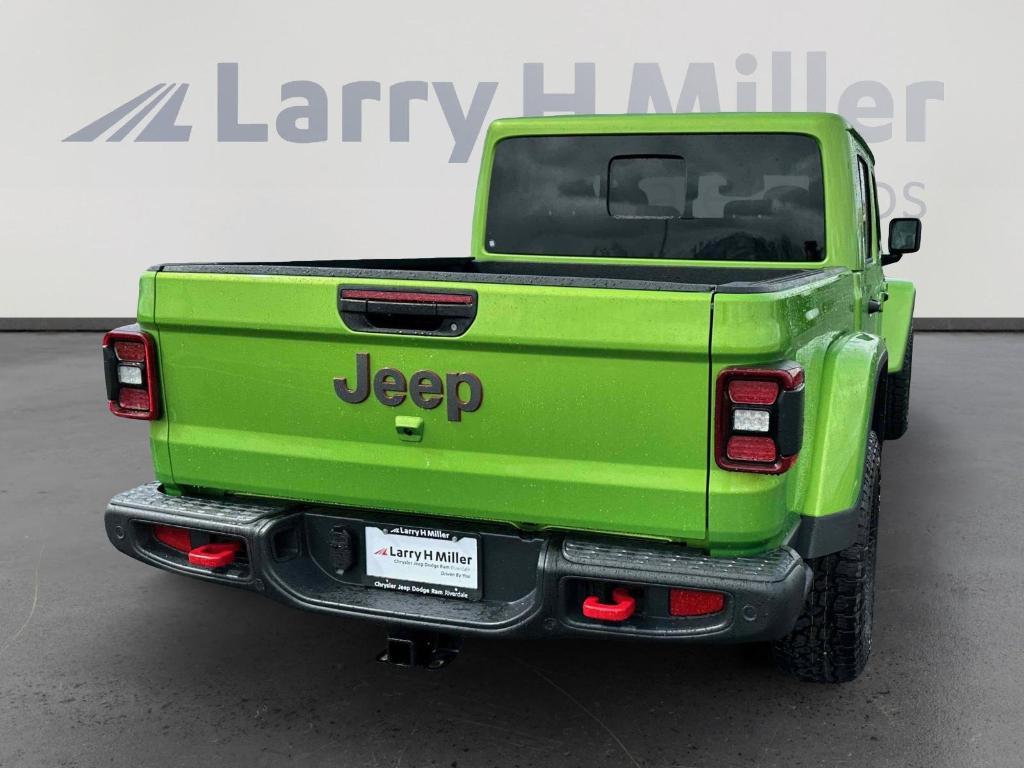 new 2025 Jeep Gladiator car, priced at $56,970