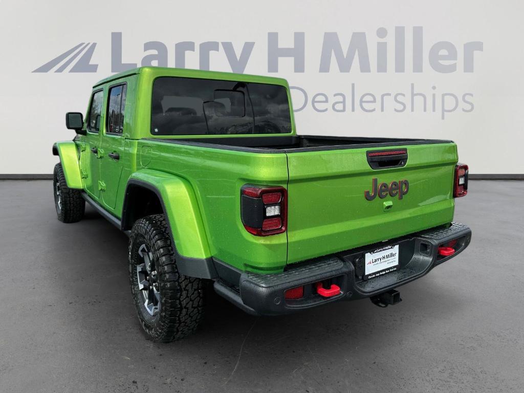 new 2025 Jeep Gladiator car, priced at $55,796