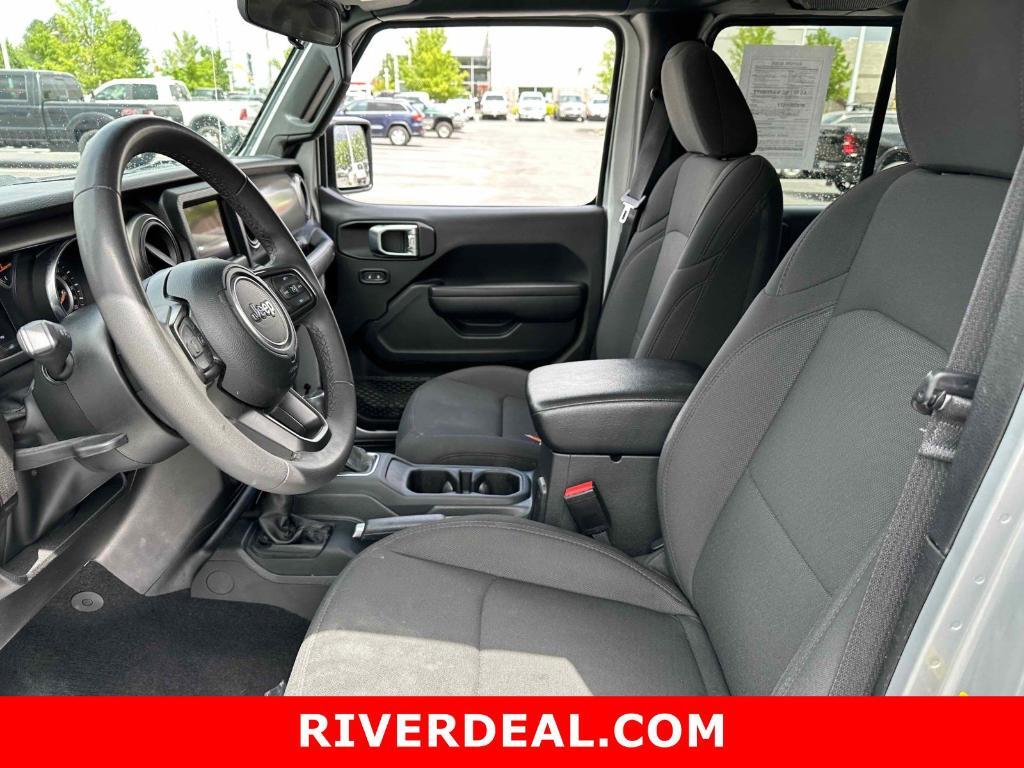 used 2023 Jeep Gladiator car, priced at $29,000