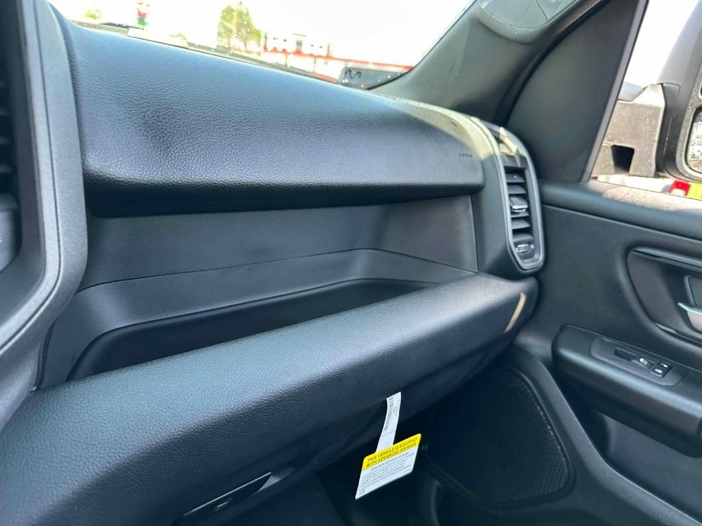 new 2025 Ram 1500 car, priced at $46,723