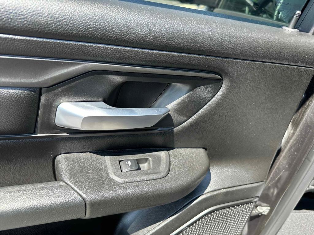 new 2025 Ram 1500 car, priced at $46,723