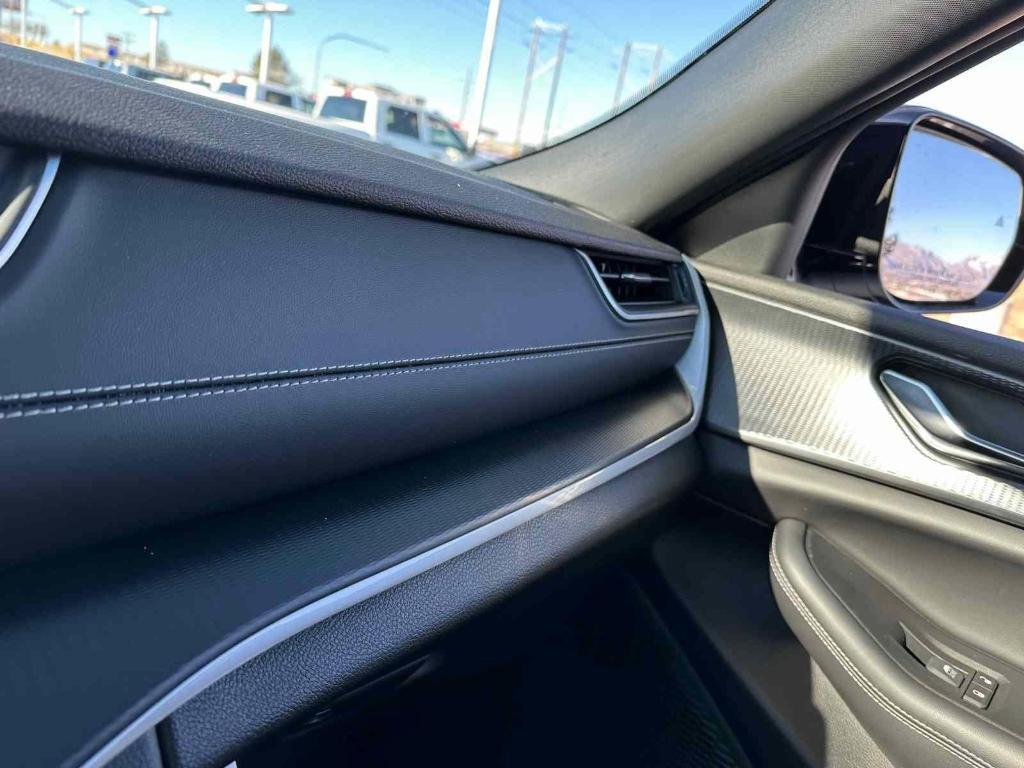 new 2025 Jeep Grand Cherokee L car, priced at $44,749